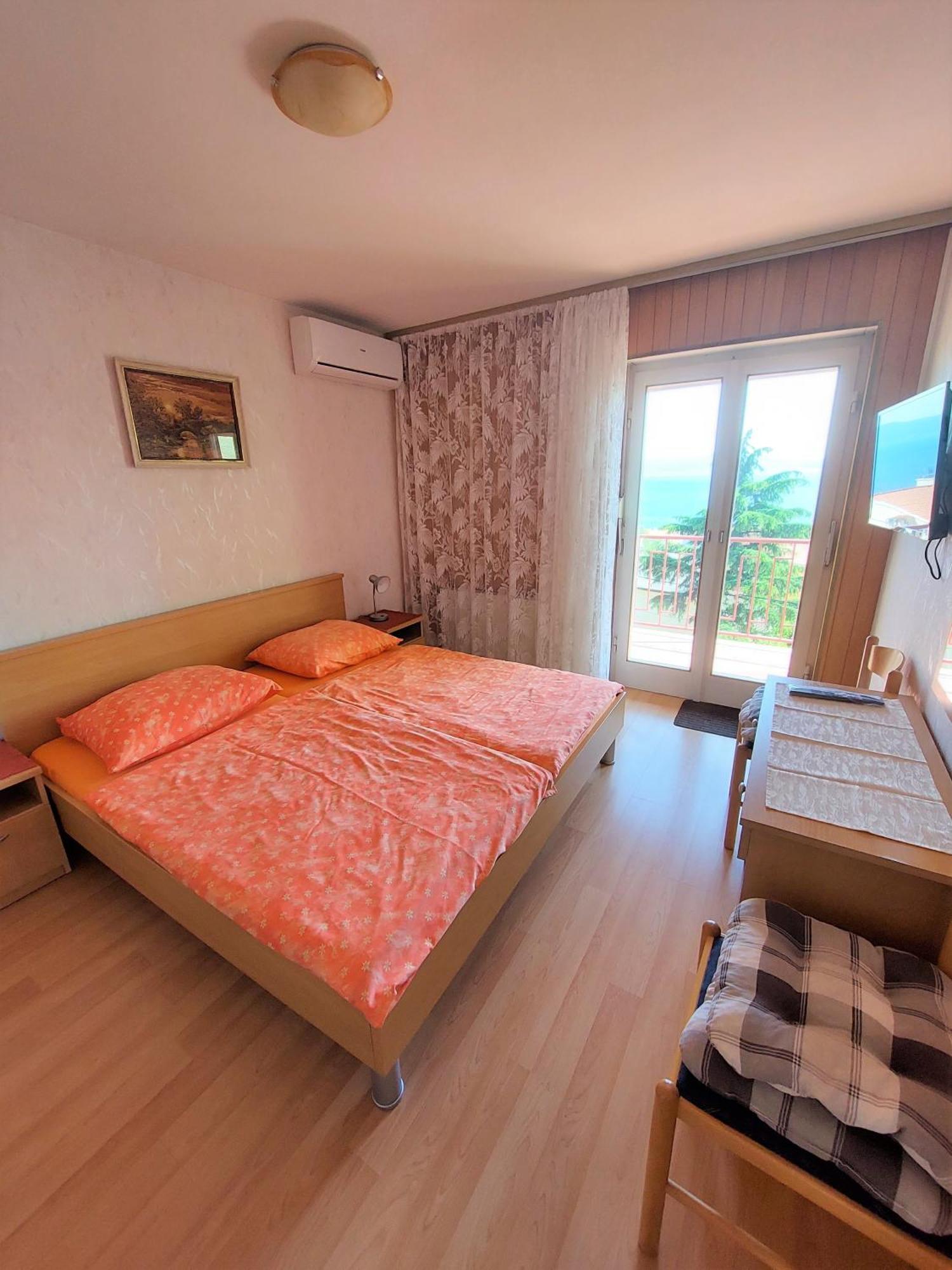 Sobe Crikvenica 29926 - Mileva Hotell Rum bild