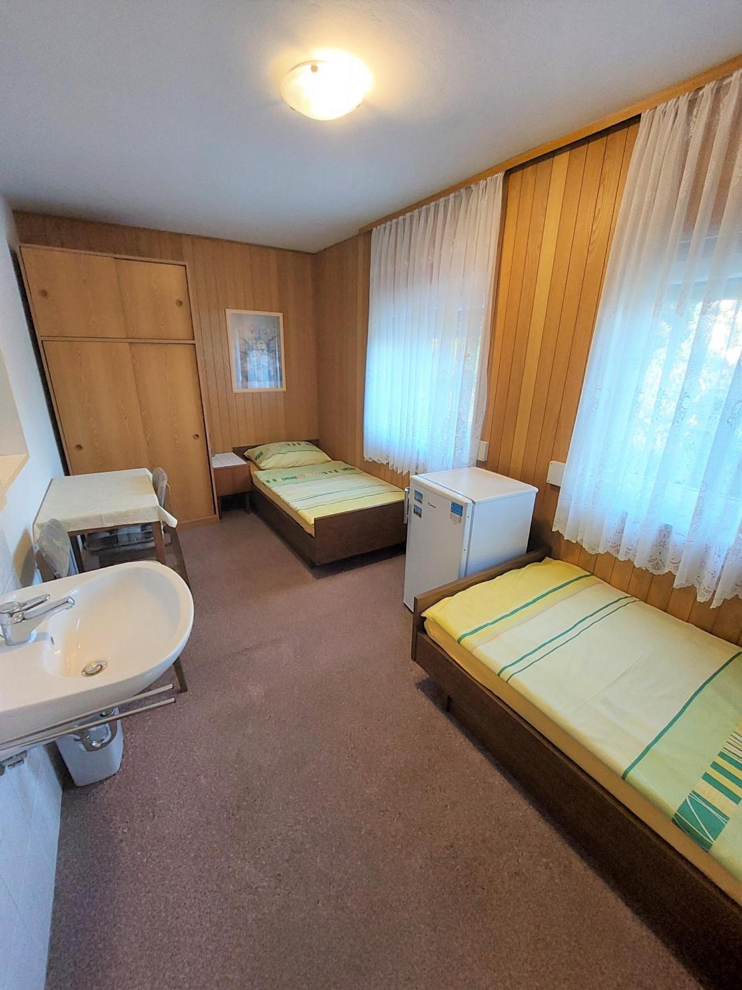 Sobe Crikvenica 29926 - Mileva Hotell Rum bild